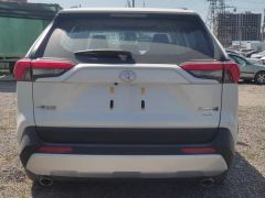 Сүрөт унаа Toyota RAV4