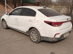 Сүрөт унаа Kia Rio