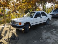 Photo of the vehicle Mercedes-Benz 190 (W201)