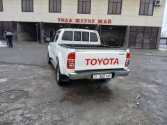 Photo of the vehicle Toyota Hilux