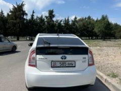 Сүрөт унаа Toyota Prius