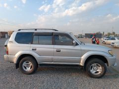 Сүрөт унаа Toyota Land Cruiser Prado