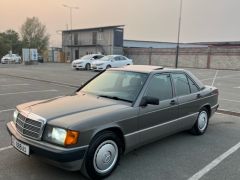 Photo of the vehicle Mercedes-Benz 190 (W201)