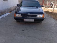 Photo of the vehicle Audi 100