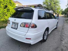 Photo of the vehicle Toyota Caldina