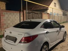 Сүрөт унаа Hyundai Solaris