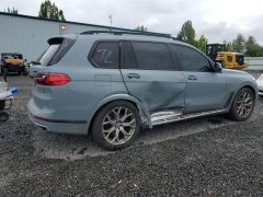 Photo of the vehicle BMW X7