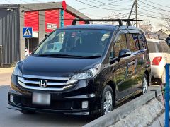 Фото авто Honda Stepwgn