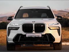 Photo of the vehicle BMW X7