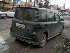 Фото авто Toyota Sienta