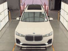 Фото авто BMW X7