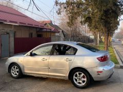 Photo of the vehicle Mazda 3