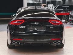 Сүрөт унаа Kia Stinger