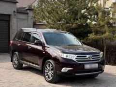 Фото авто Toyota Highlander