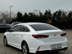 Photo of the vehicle Hyundai Sonata