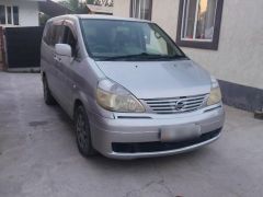 Сүрөт унаа Nissan Serena