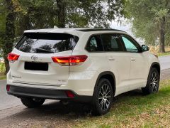 Сүрөт унаа Toyota Highlander