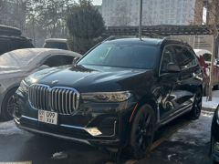 Сүрөт унаа BMW X7