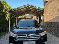 Фото авто Toyota Highlander