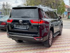 Сүрөт унаа Toyota Land Cruiser