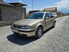 Фото авто Volkswagen Golf