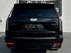 Photo of the vehicle Cadillac Escalade