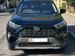 Сүрөт унаа Toyota RAV4