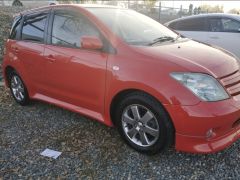 Photo of the vehicle Toyota Ist