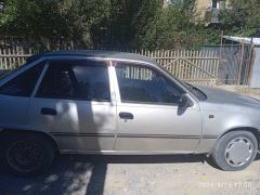 Сүрөт унаа Daewoo Nexia