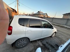 Photo of the vehicle Honda Fit