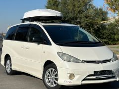 Photo of the vehicle Toyota Estima