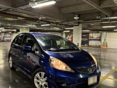 Фото авто Honda Fit