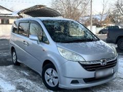 Сүрөт унаа Honda Stepwgn