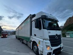 Фото авто Mercedes-Benz Actros