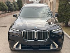 Фото авто BMW X7