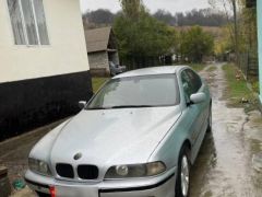 Photo of the vehicle BMW 5 Series