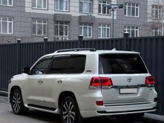 Сүрөт унаа Toyota Land Cruiser