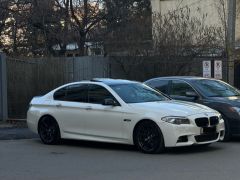 Photo of the vehicle BMW 5 Series