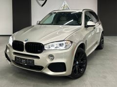 Photo of the vehicle BMW X5