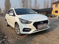 Фото авто Hyundai Solaris