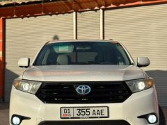 Сүрөт унаа Toyota Highlander