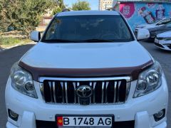 Сүрөт унаа Toyota Land Cruiser Prado