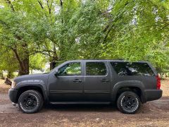 Photo of the vehicle Chevrolet Suburban