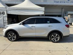 Сүрөт унаа Kia Sorento