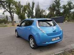 Сүрөт унаа Nissan Leaf