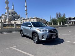 Фото авто Toyota Highlander