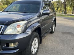 Фото авто Toyota Land Cruiser Prado