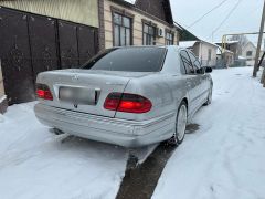 Фото авто Mercedes-Benz E-Класс AMG