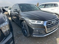 Photo of the vehicle Audi Q5