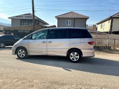 Фото авто Toyota Estima